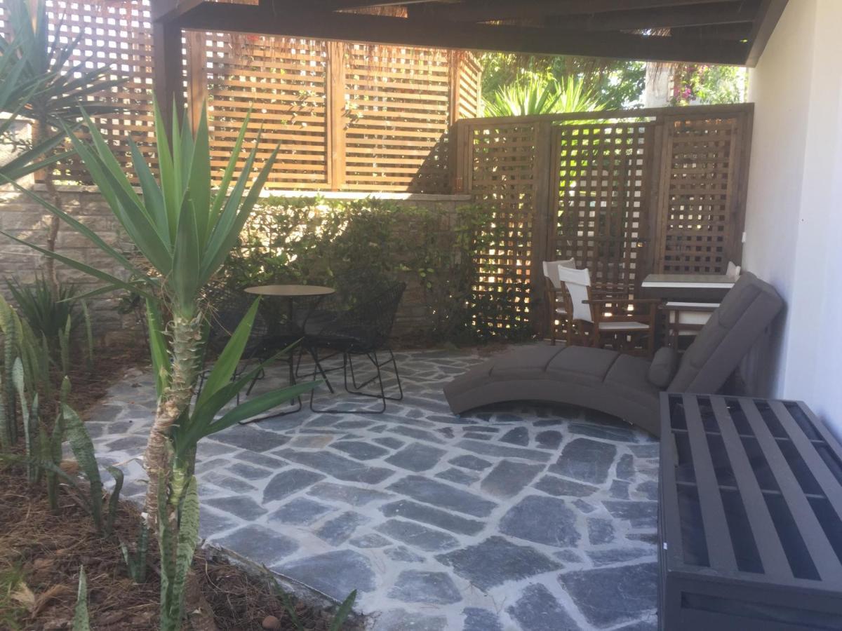 Paradisos Luxury Villas Next To Beach Koutsouras Екстер'єр фото