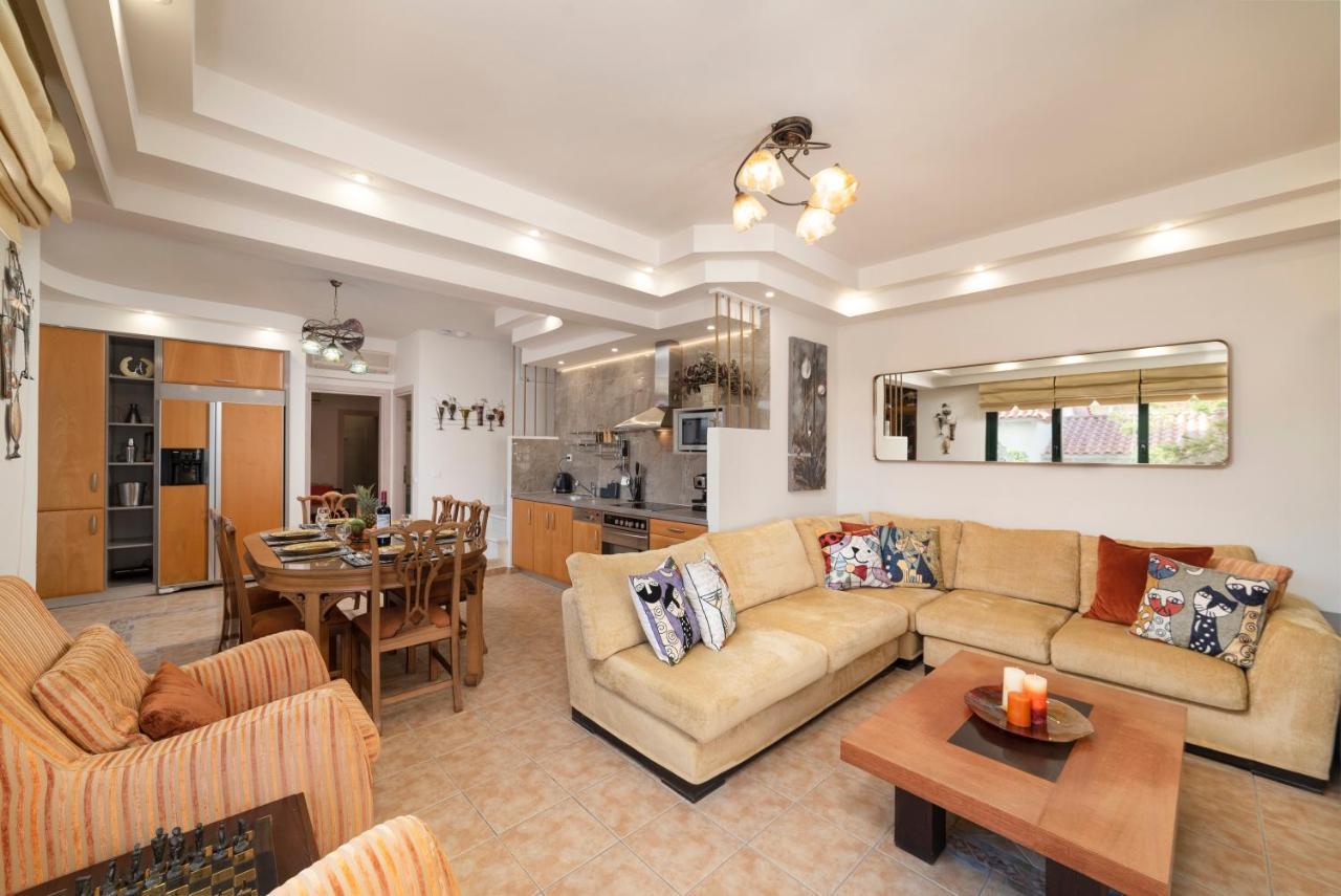 Paradisos Luxury Villas Next To Beach Koutsouras Екстер'єр фото